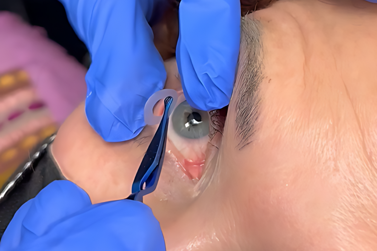 Dr. Prokopich receiving AMT