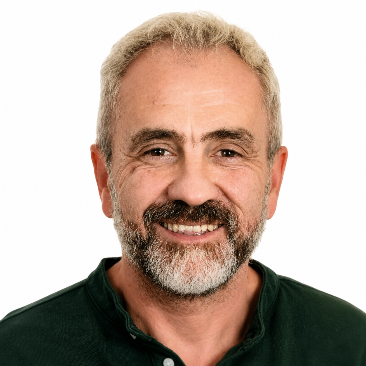 Guillermo Iglesias Salto headshot