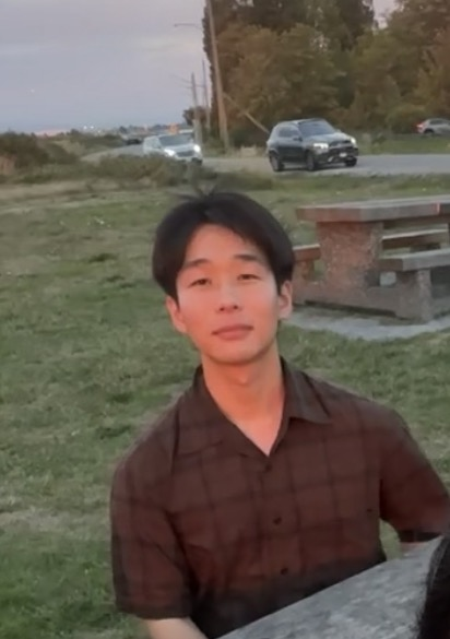 Andrew's Headshot
