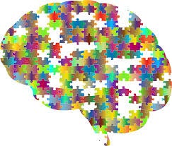 brain made of puzzle pieces