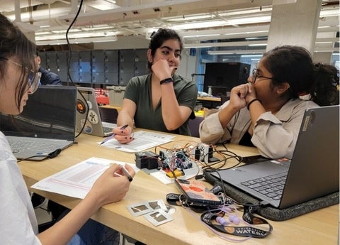 Students work together